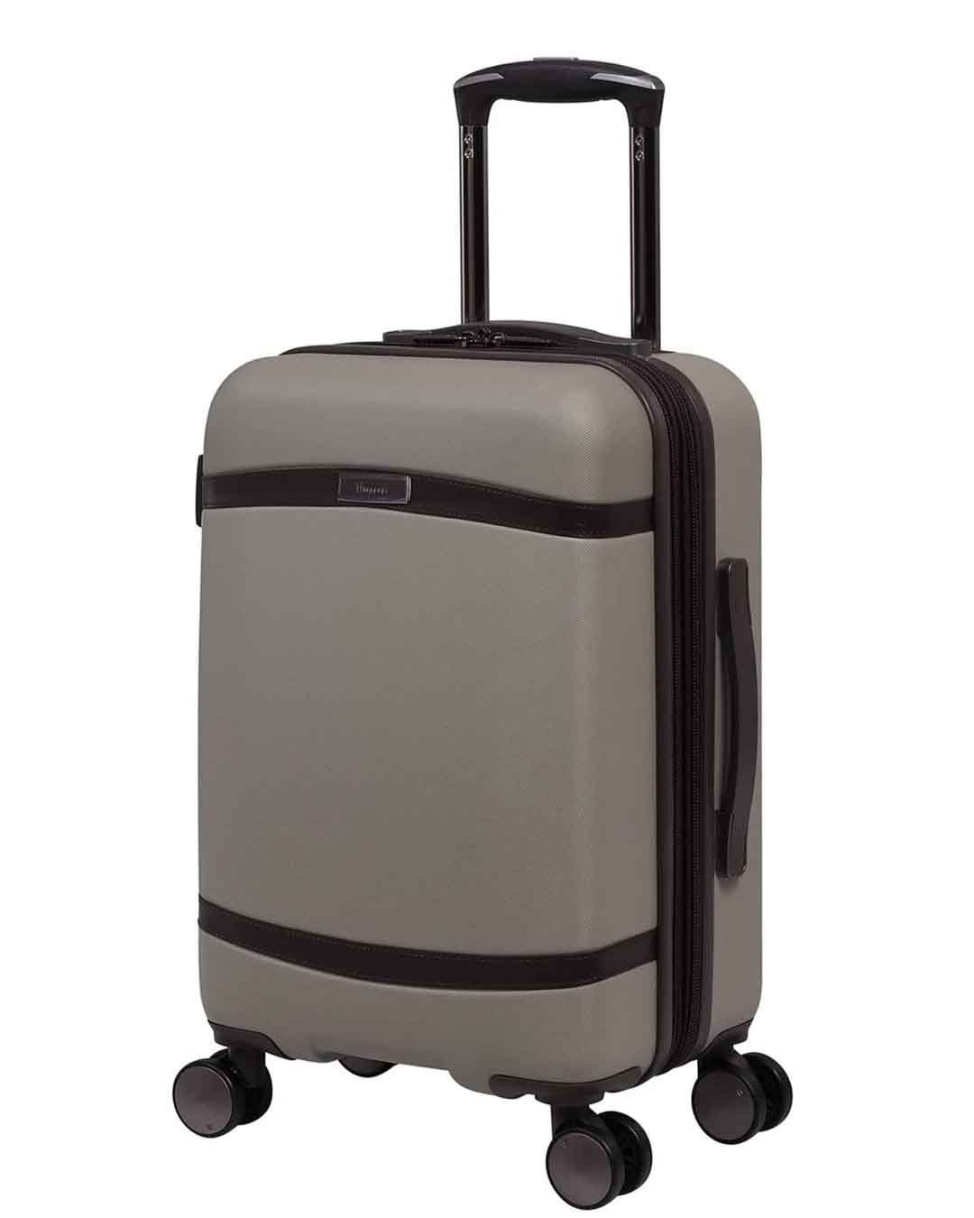 Is IT Luggage Good? It Luggage Review 2025 - Travelclosely